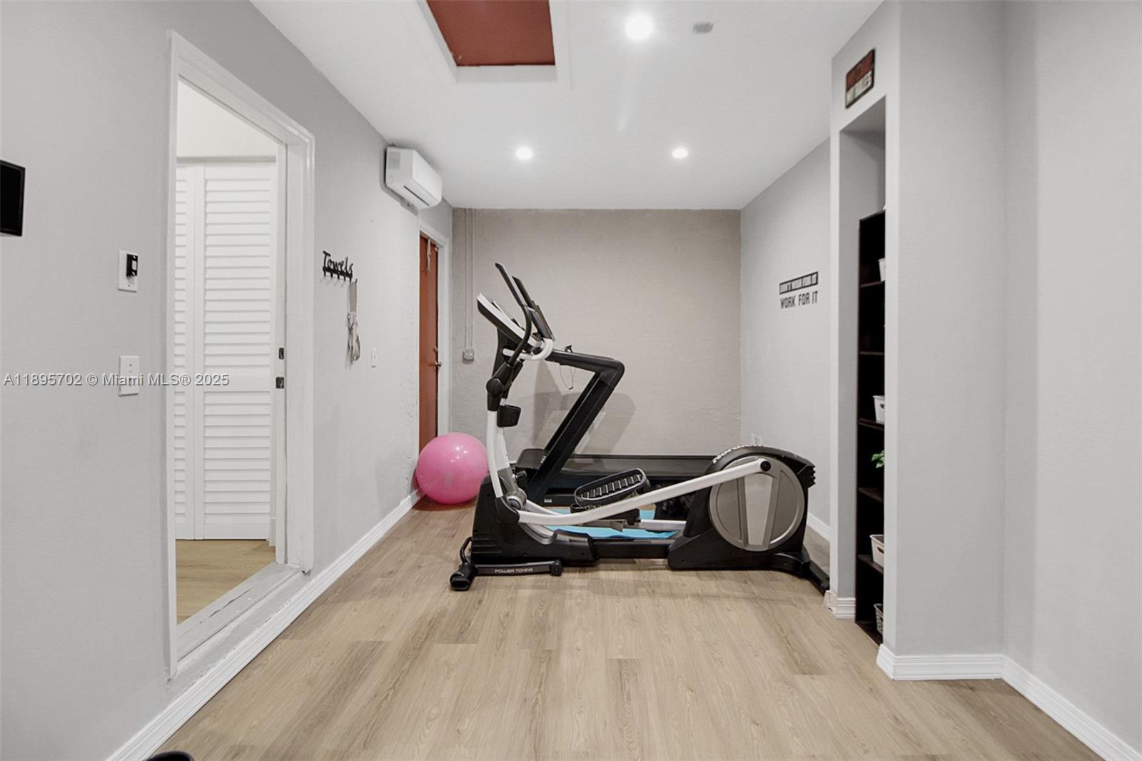 SILVER LAKES PHASE III RE - Residential
