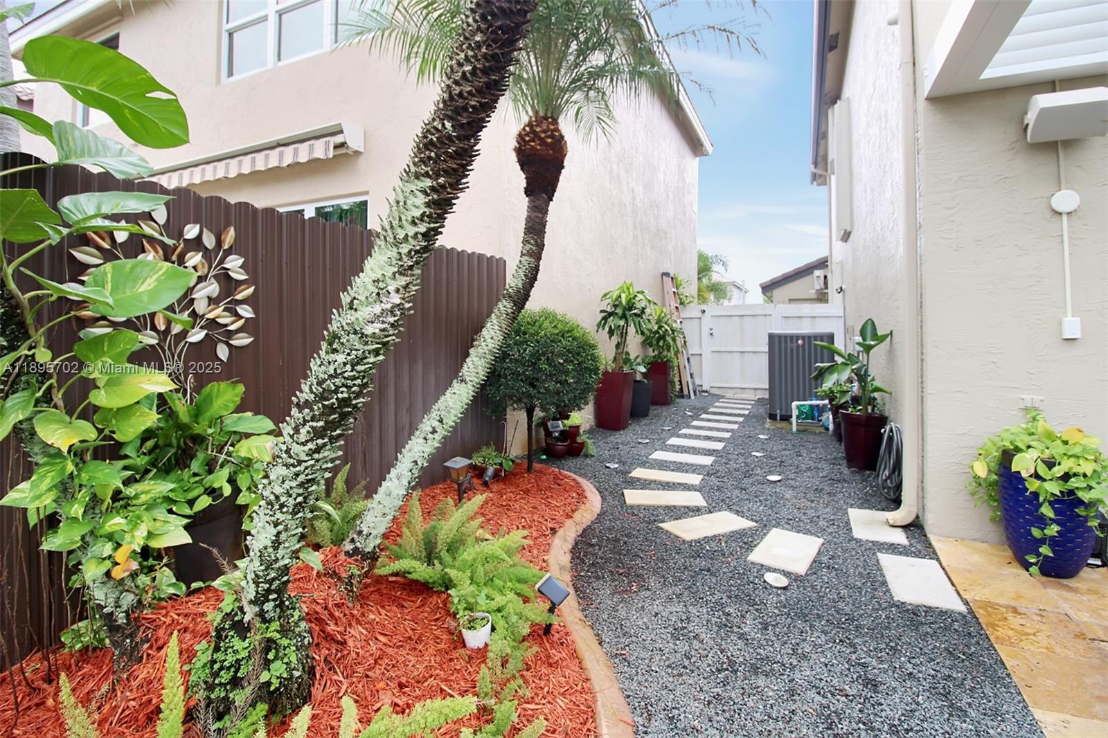SILVER LAKES PHASE III RE - Residential
