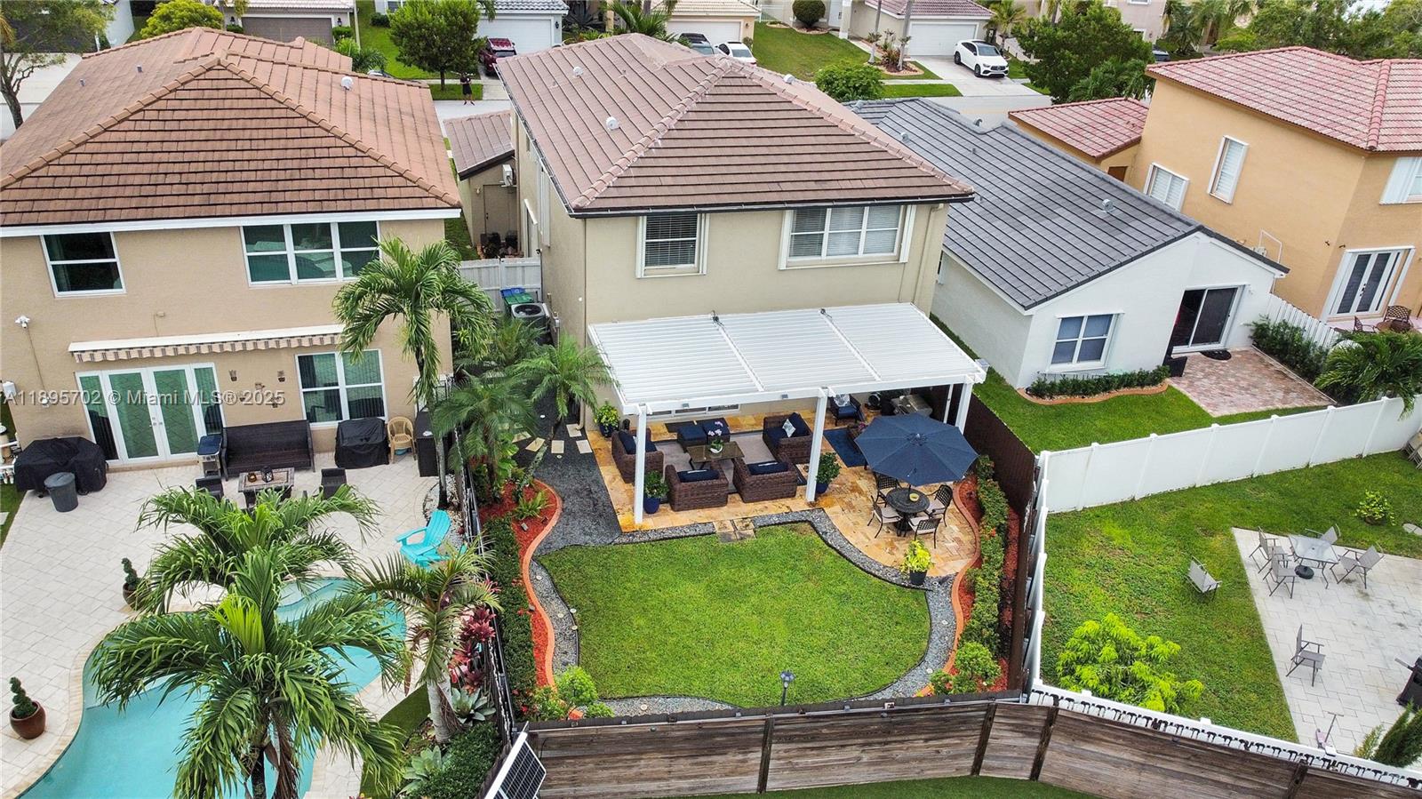 SILVER LAKES PHASE III RE - Residential