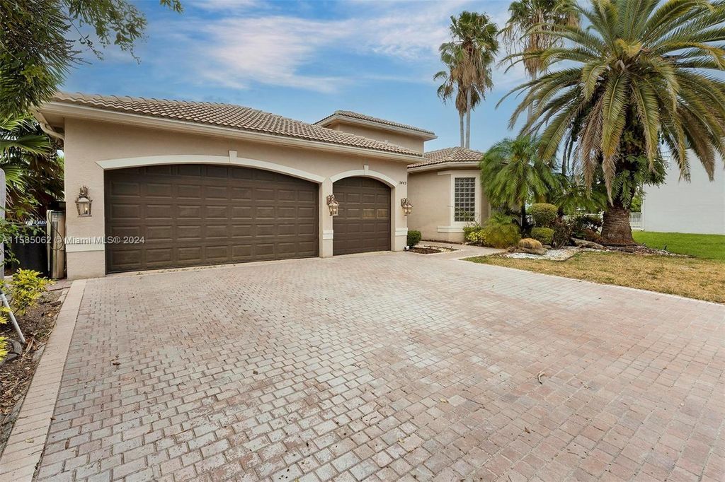 Photo of 5449 SW 190 Ave, Miramar, FL 33029 (MLS # A11585062)