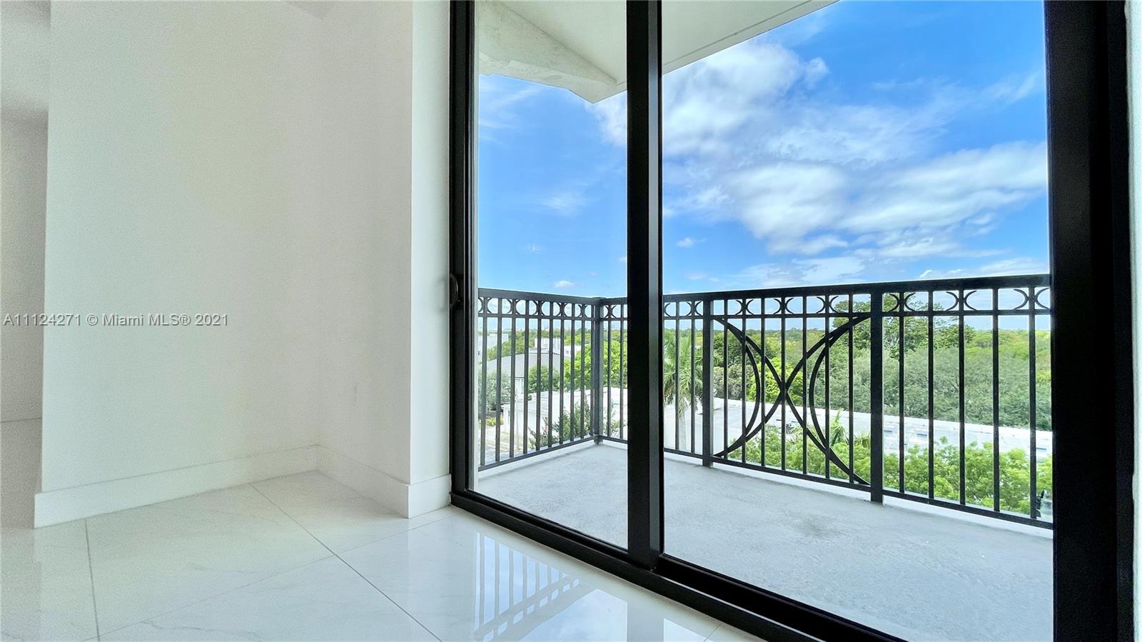 MERRICK MANOR CONDO - Residential Lease