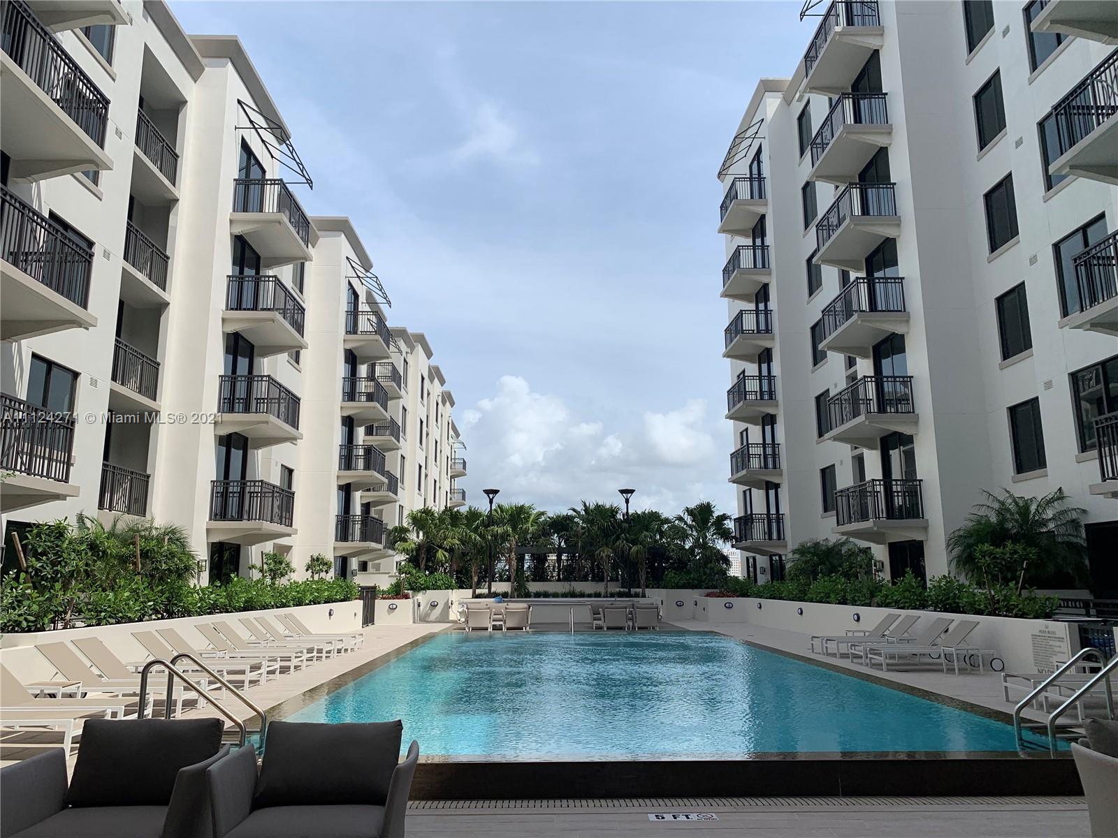 MERRICK MANOR CONDO - Residential Lease