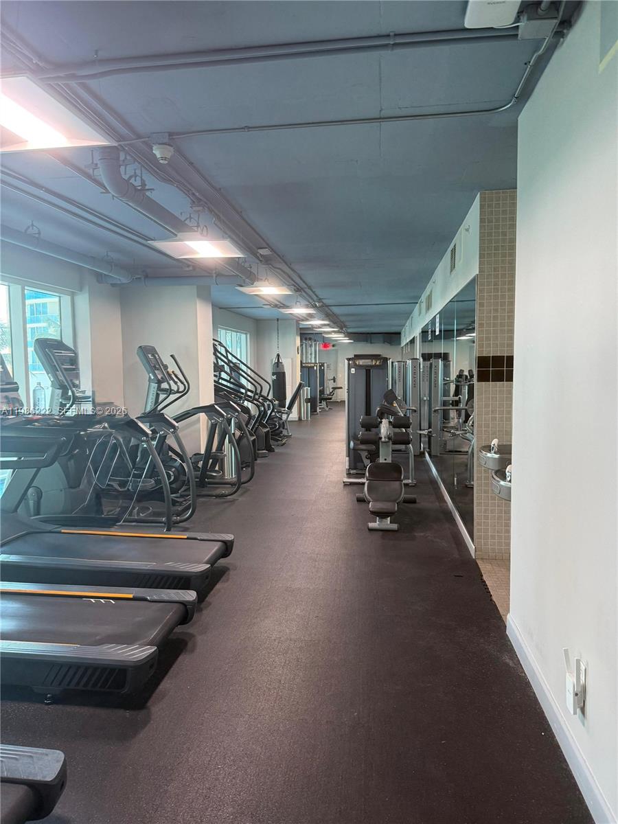 INFINITY AT BRICKELL COND - Residential