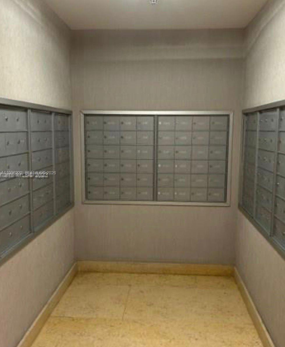 INFINITY AT BRICKELL COND - Residential