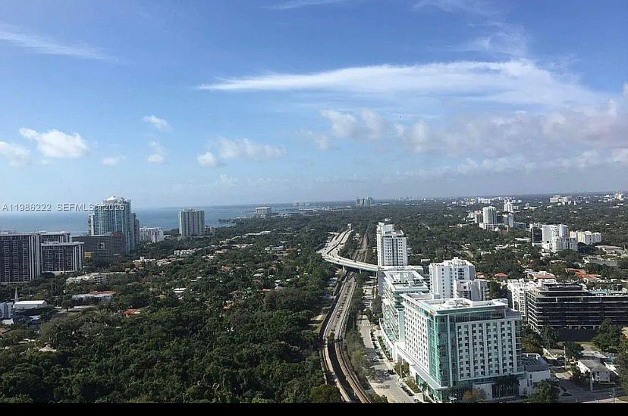 INFINITY AT BRICKELL COND - Residential