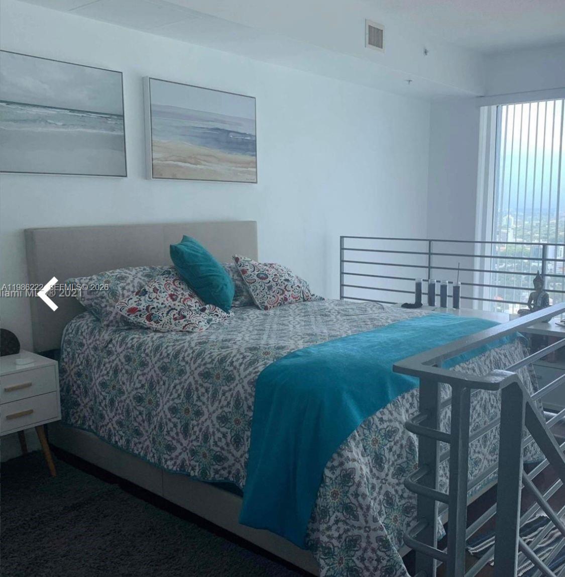 INFINITY AT BRICKELL COND - Residential