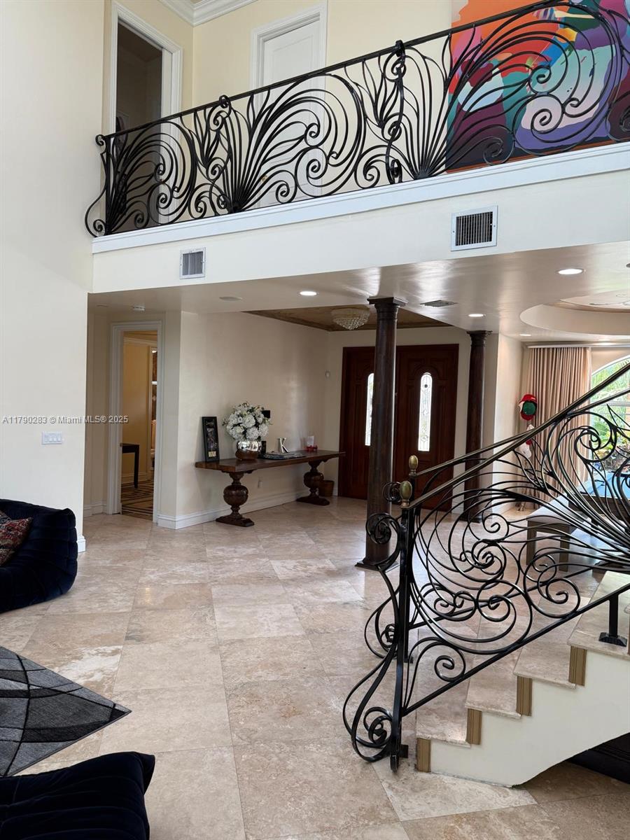 EASTERN SHORES - Residential Lease