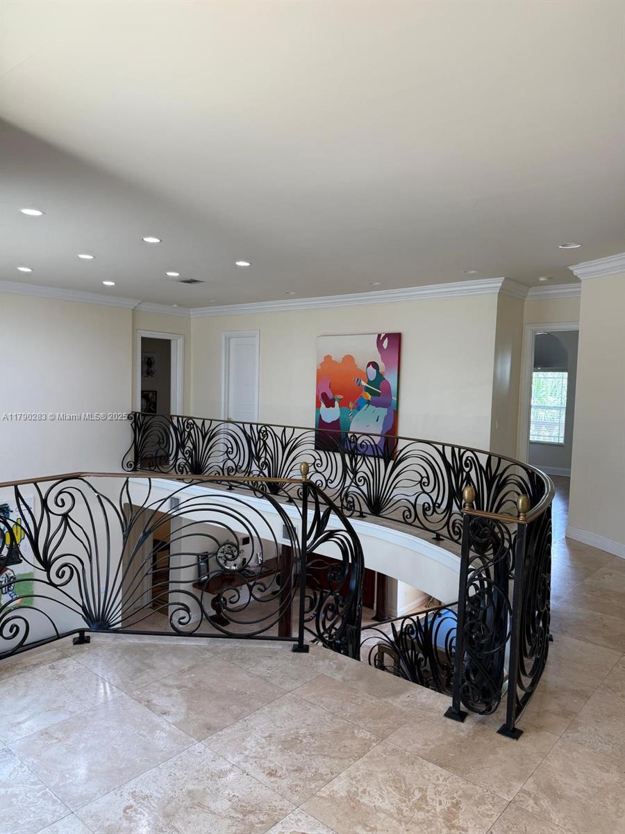 EASTERN SHORES - Residential Lease