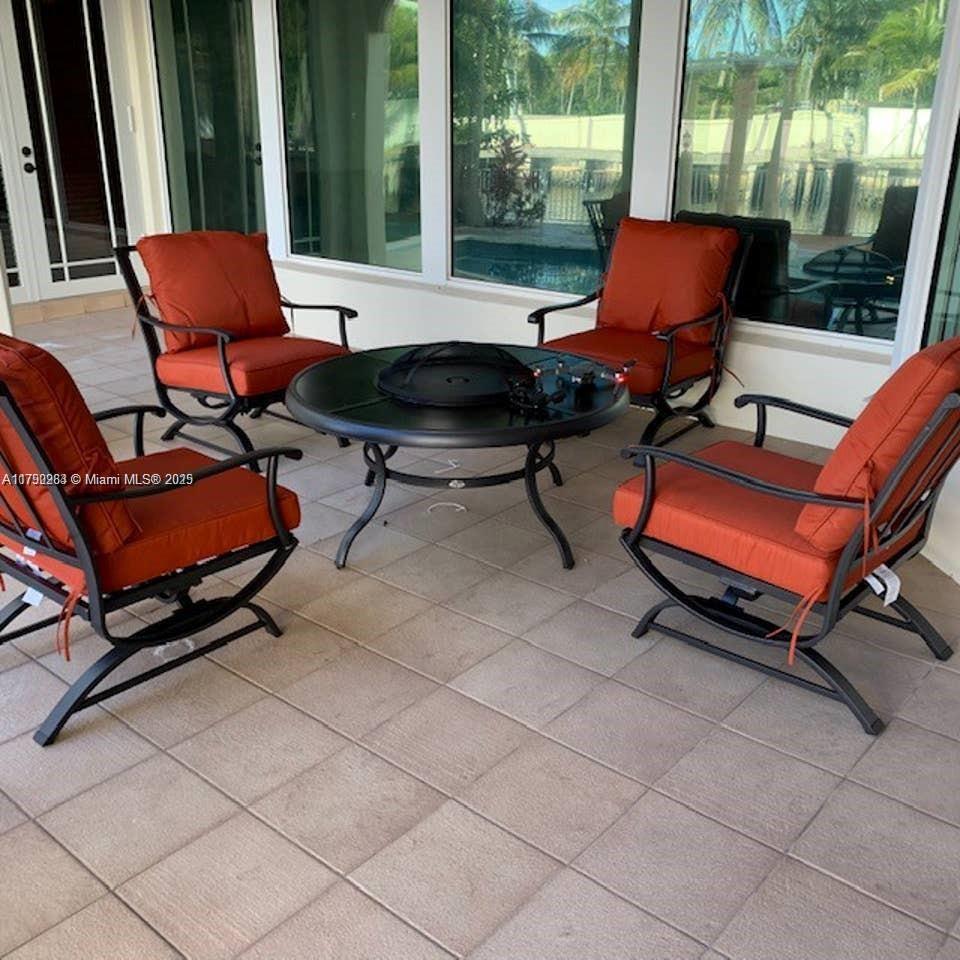 EASTERN SHORES - Residential Lease