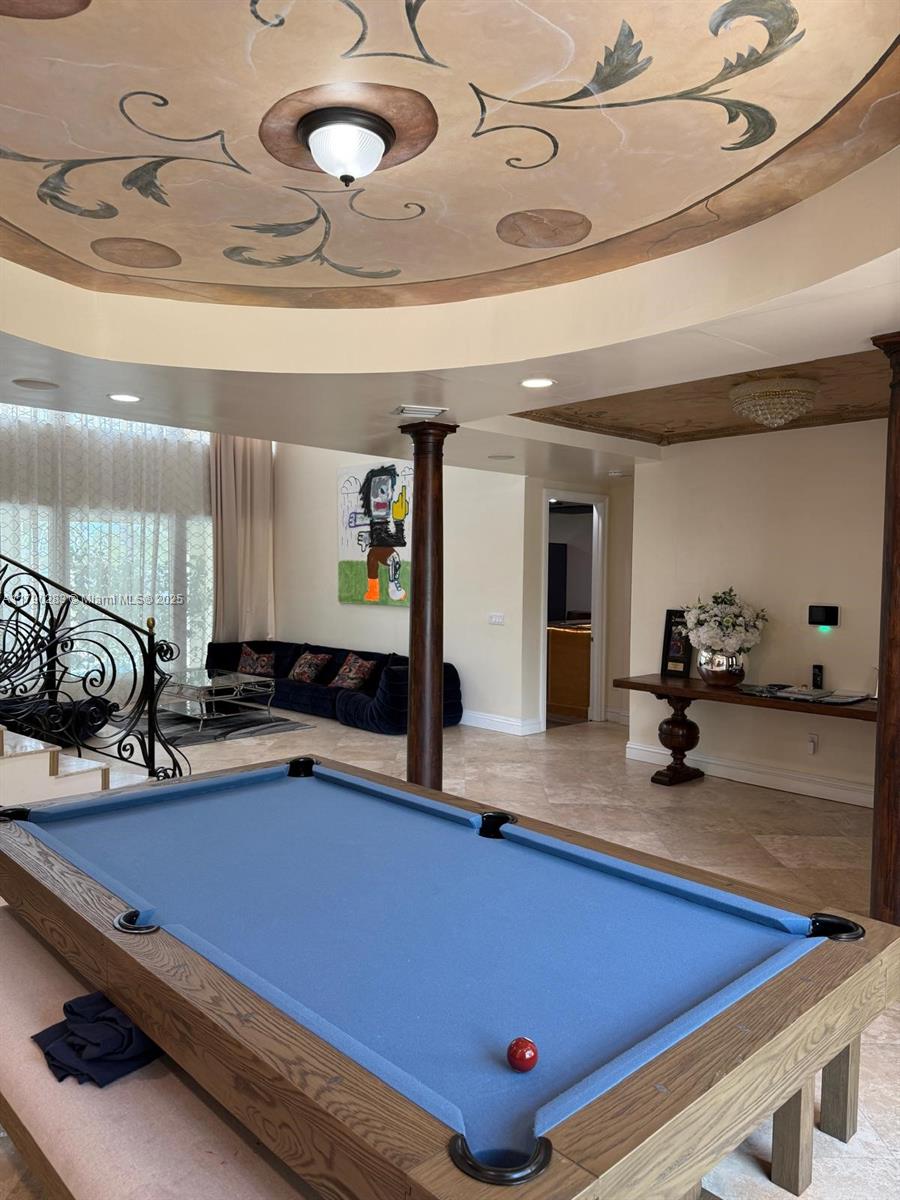 EASTERN SHORES - Residential Lease