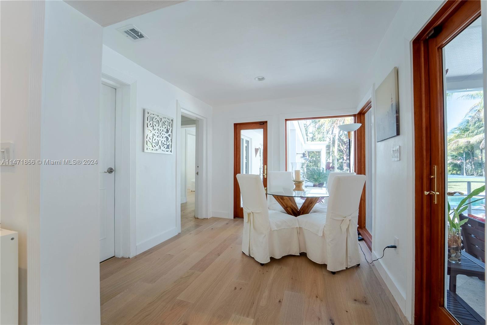 SOUTH MITCHELL MANORS - Residential