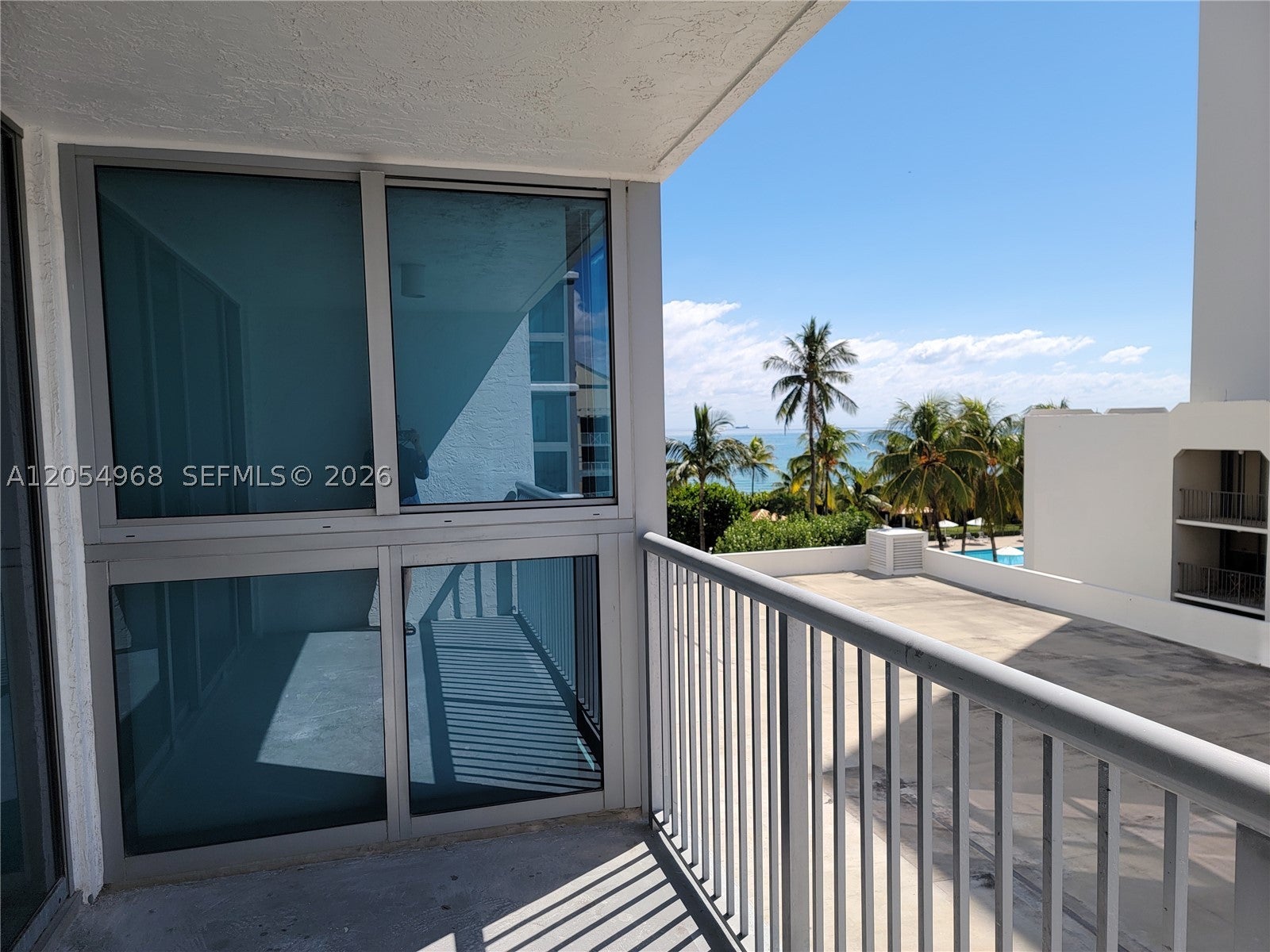 2655 Collins Ave 608