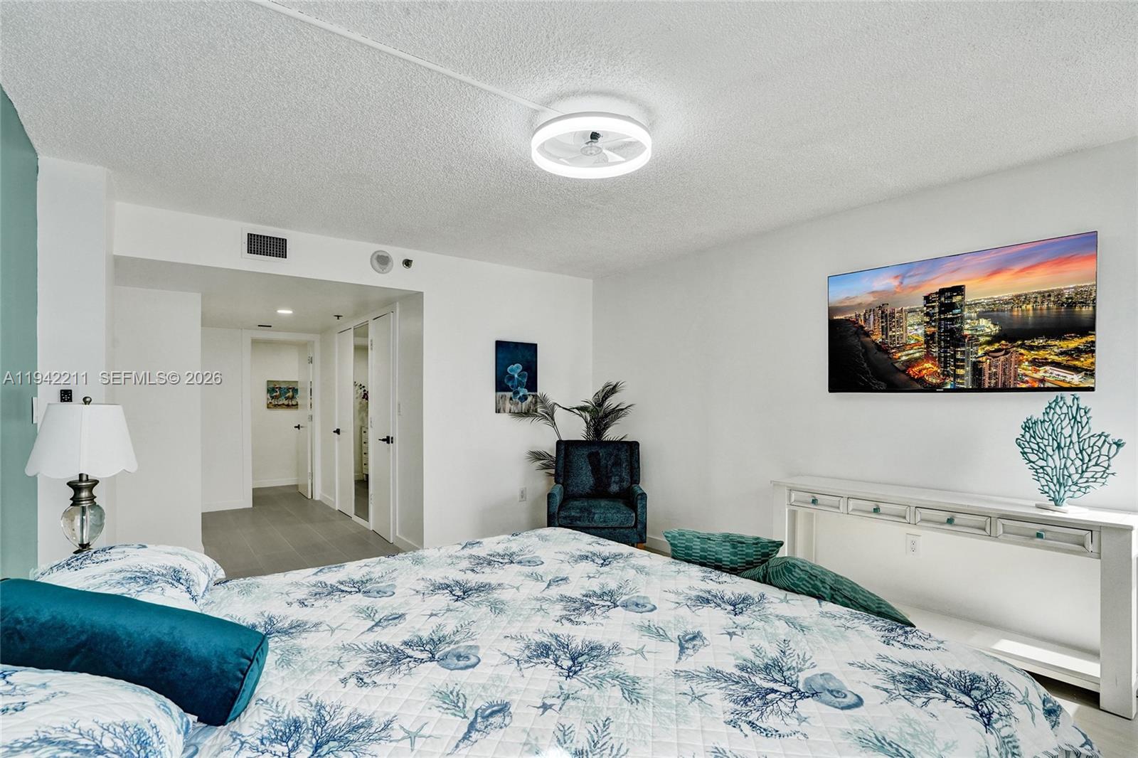 SUMMIT CONDO - Residential Lease