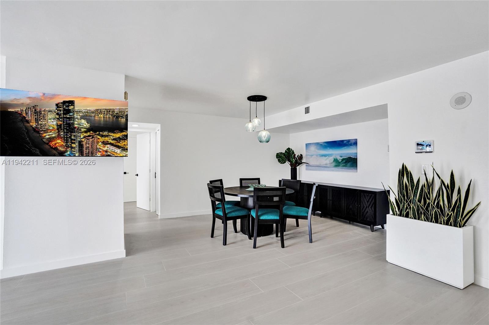 SUMMIT CONDO - Residential Lease