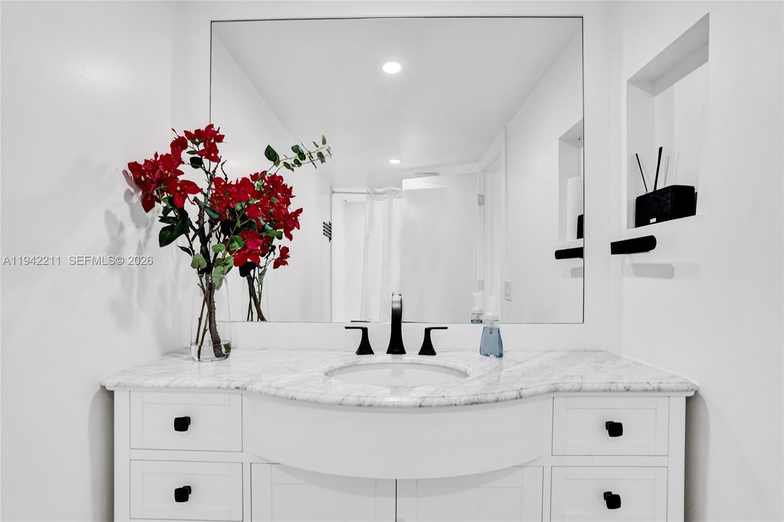 SUMMIT CONDO - Residential Lease