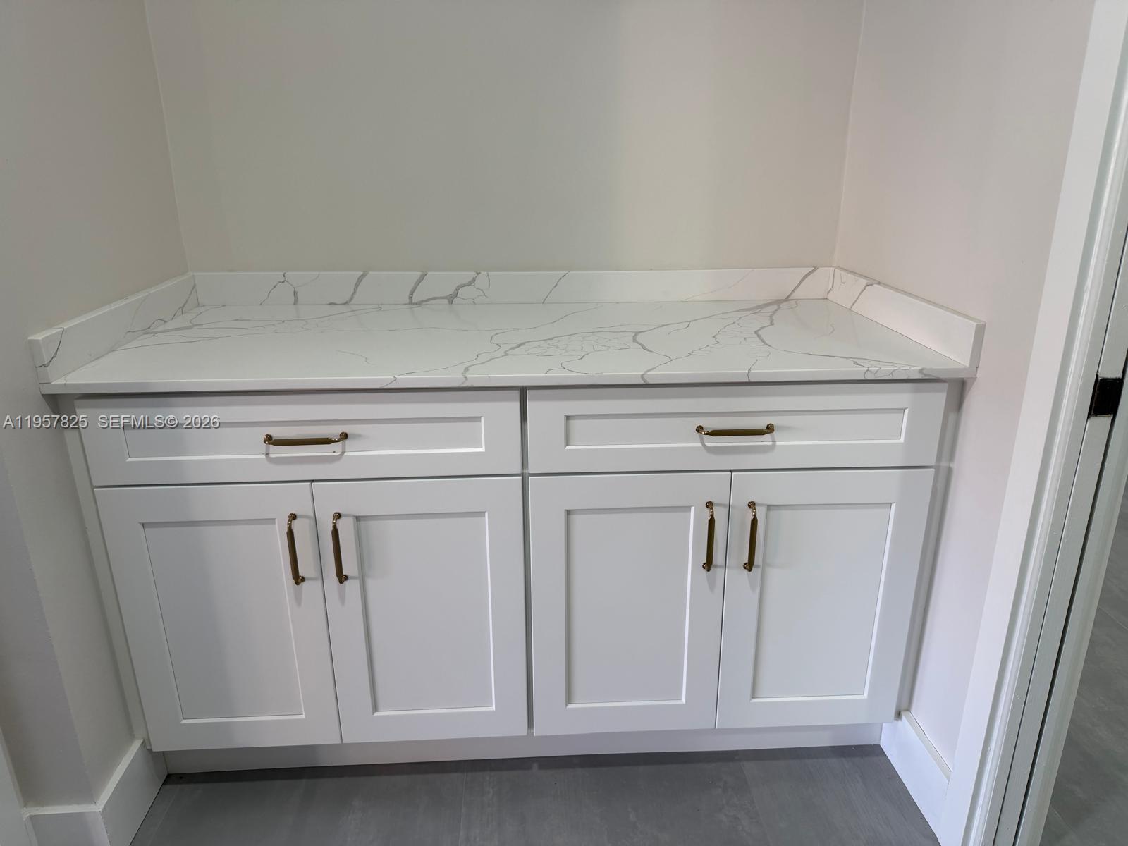 SECTOR 4 NORTH - Residential Lease