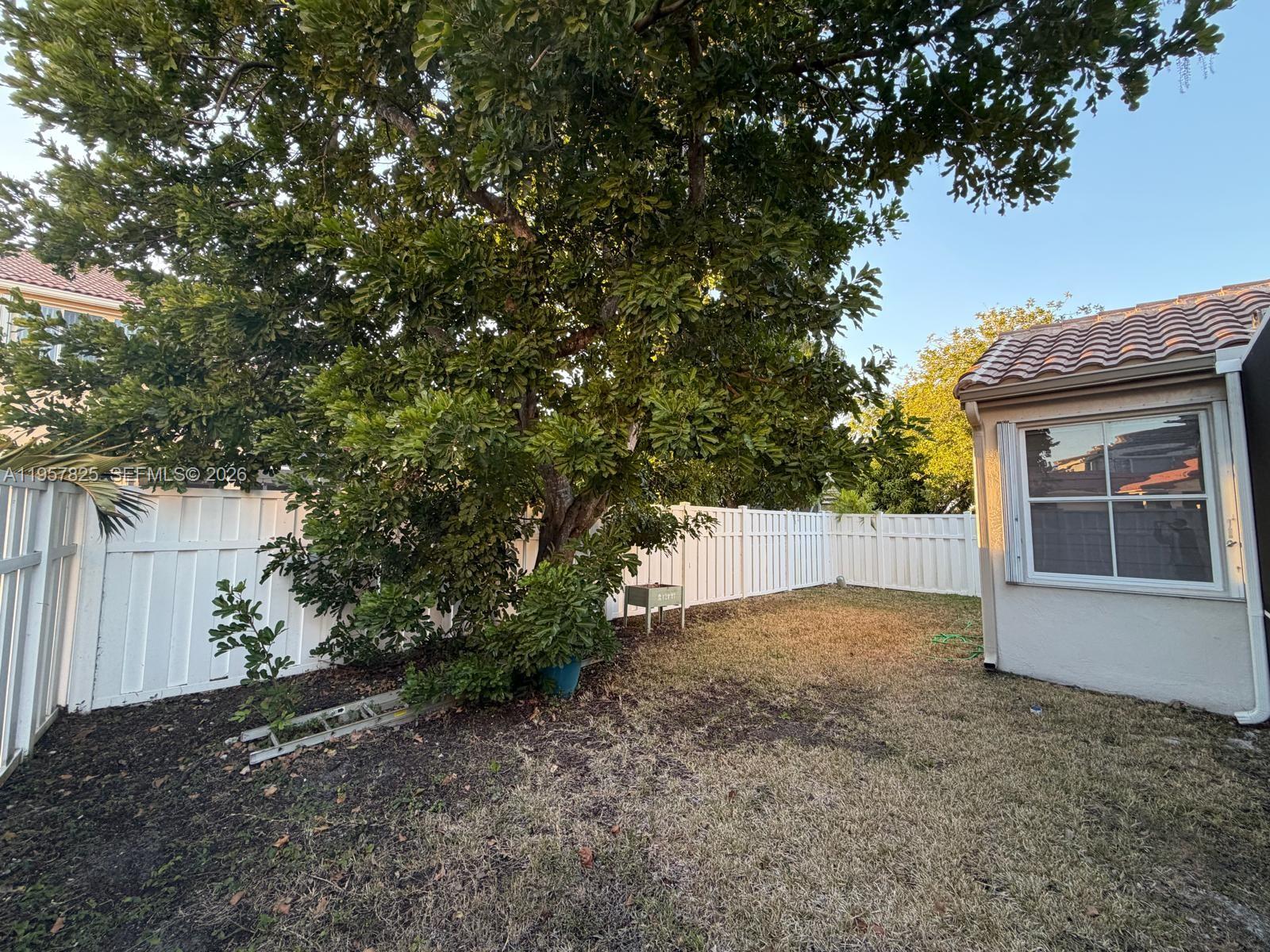 SECTOR 4 NORTH - Residential Lease