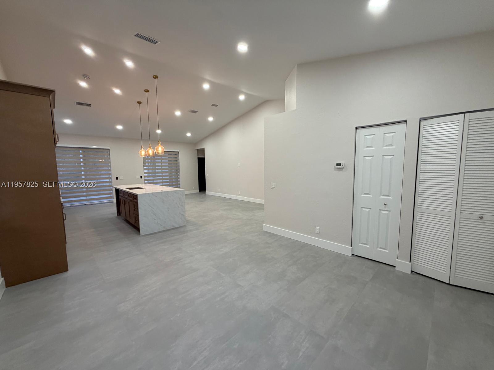 SECTOR 4 NORTH - Residential Lease