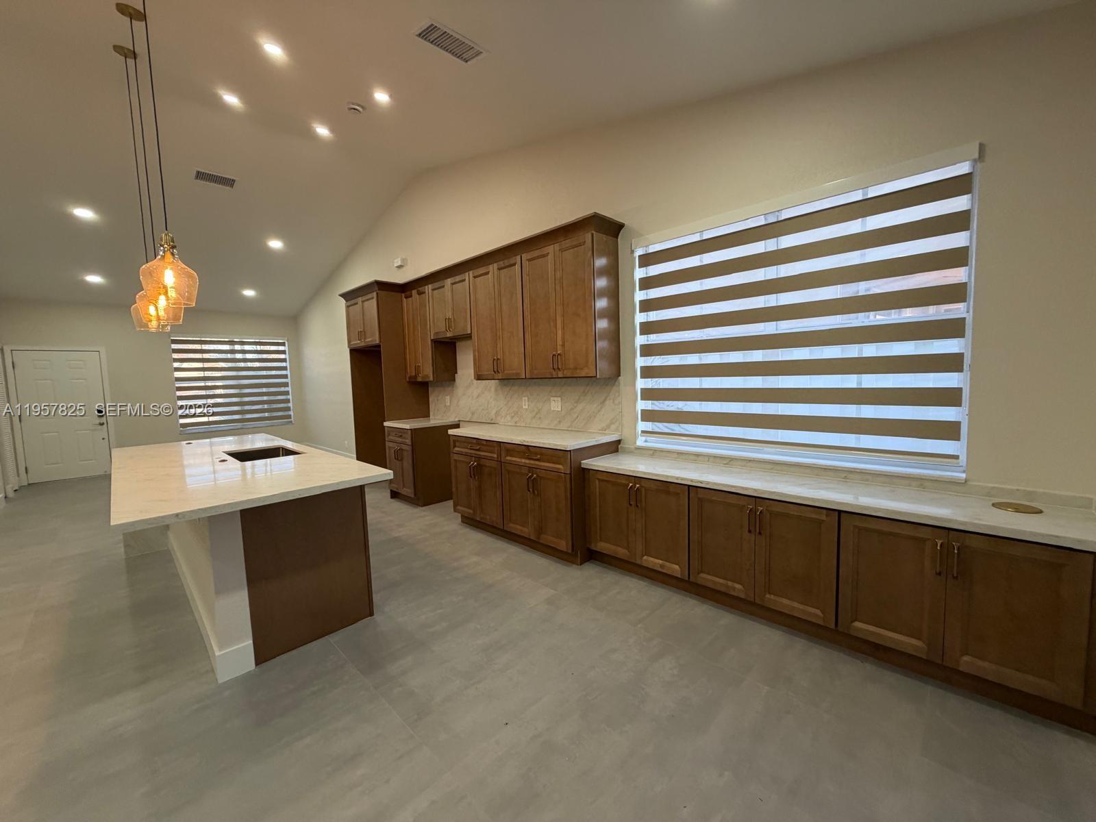 SECTOR 4 NORTH - Residential Lease