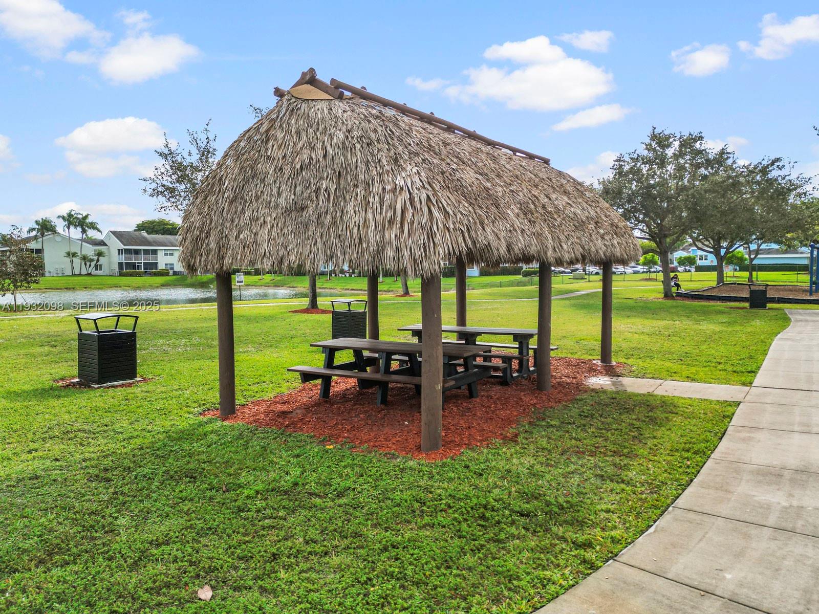 TOWNGATE NORTH - Residential