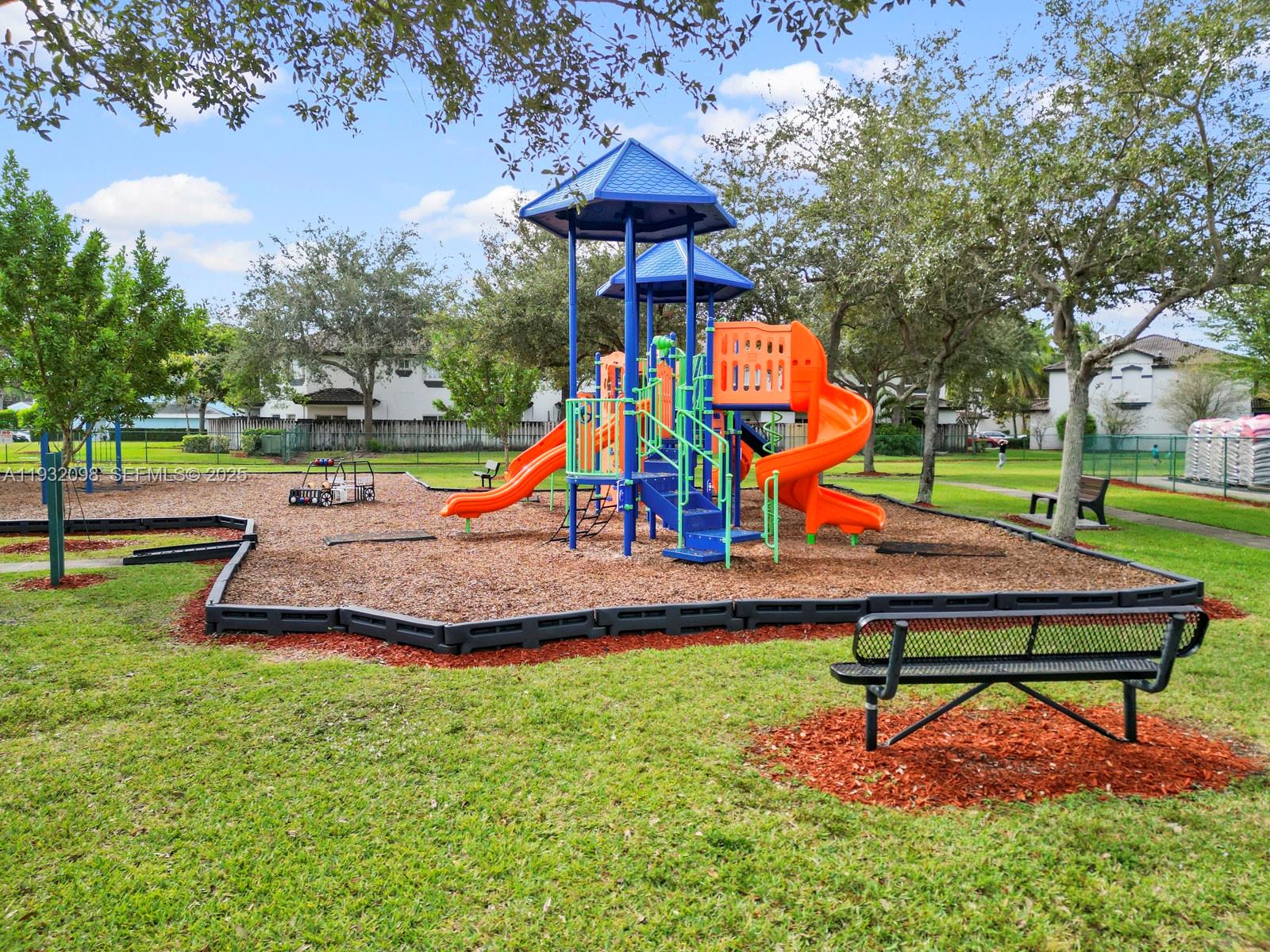 TOWNGATE NORTH - Residential