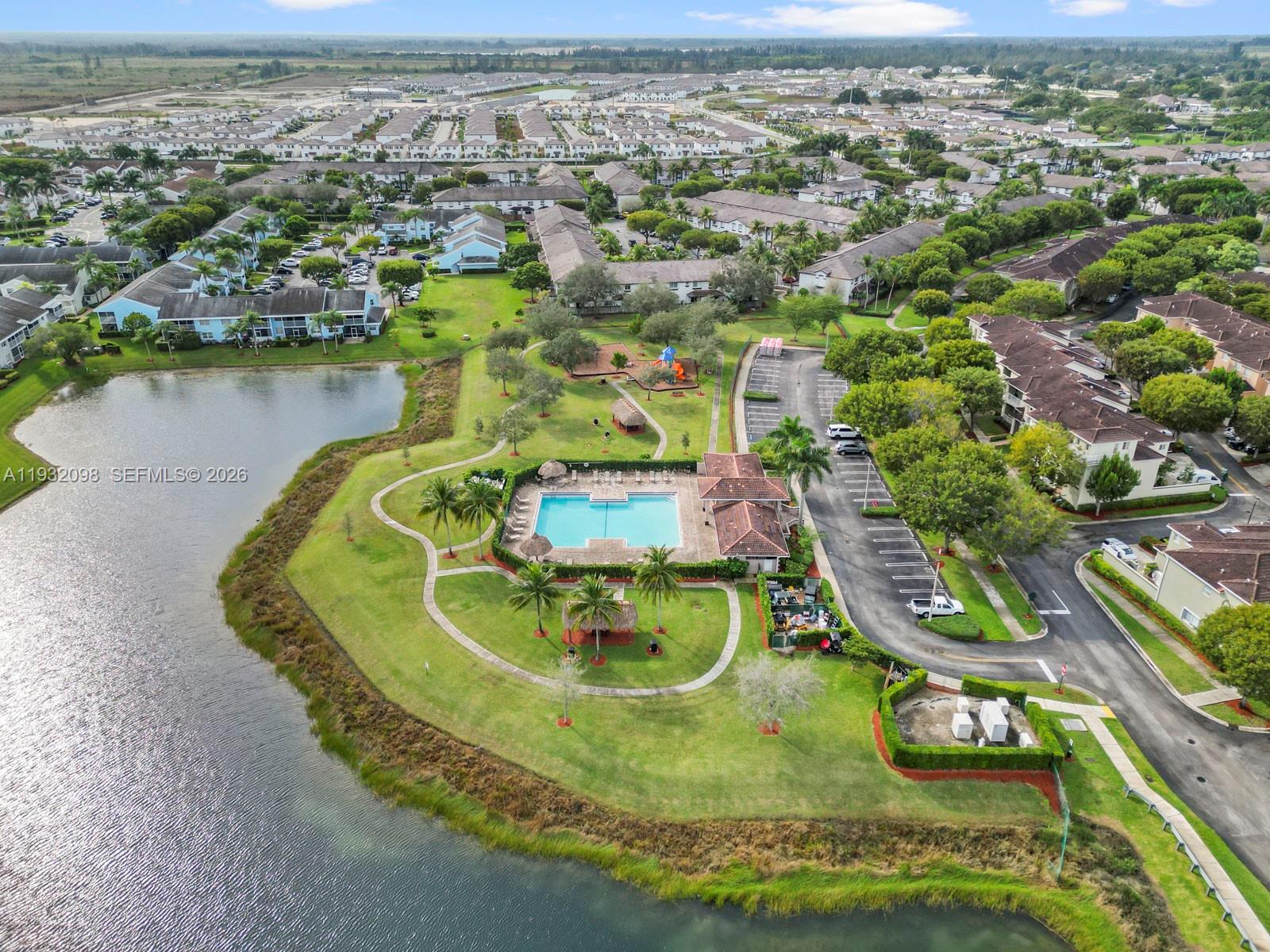 TOWNGATE NORTH - Residential