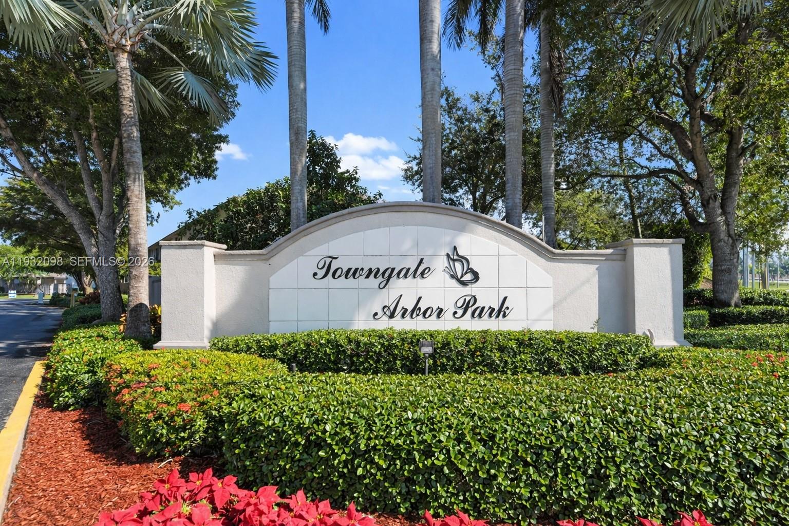 TOWNGATE NORTH - Residential