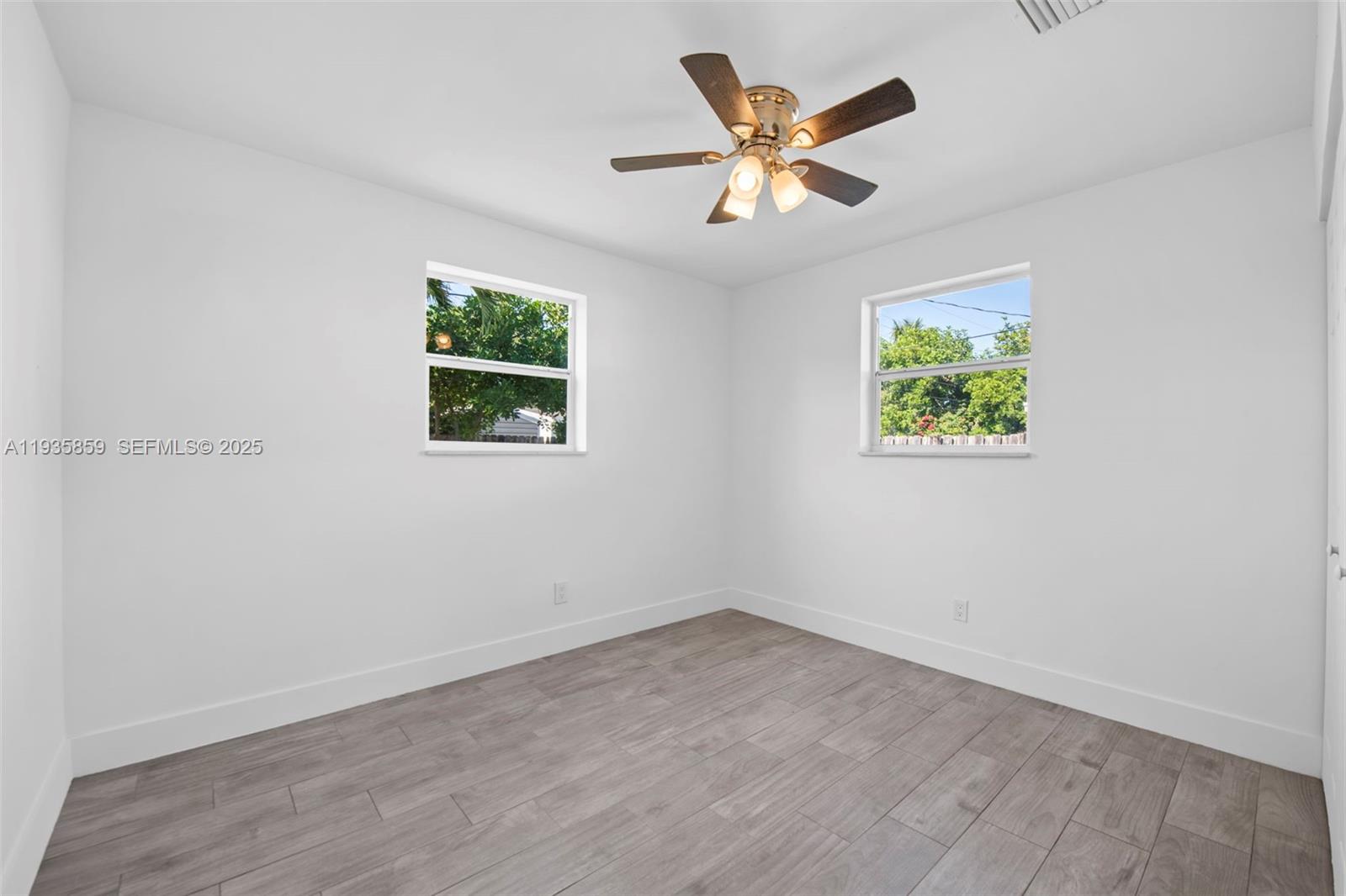 COLLIER ESTATES FIFTH ADD - Residential