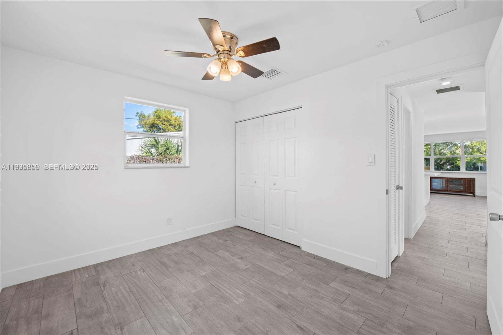 COLLIER ESTATES FIFTH ADD - Residential