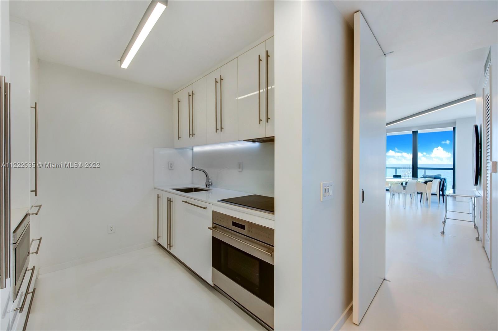 2201 COLLINS AVE CONDO - Residential