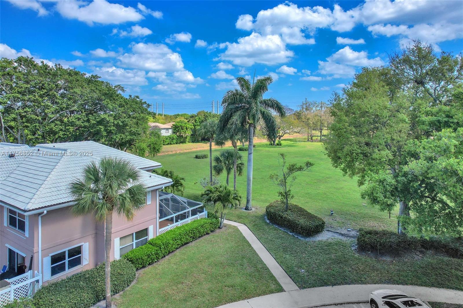 STAMFORD AT THE VILLAGES - Residential