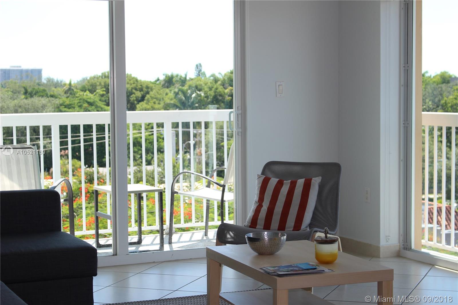 VILLAGGIO IN THE GROVE TO - Residential Lease