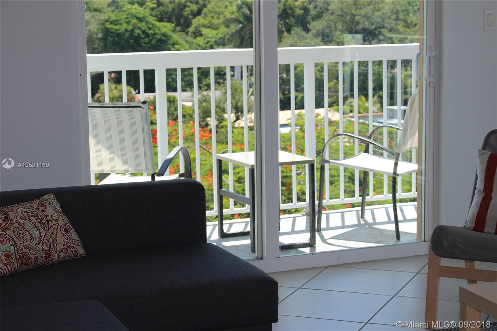 VILLAGGIO IN THE GROVE TO - Residential Lease