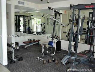 VILLAGGIO IN THE GROVE TO - Residential Lease