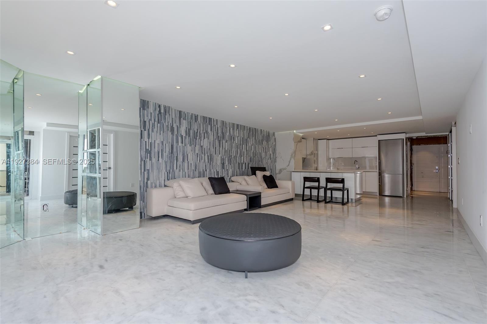 MAR DEL PLATA CONDO - Residential Lease