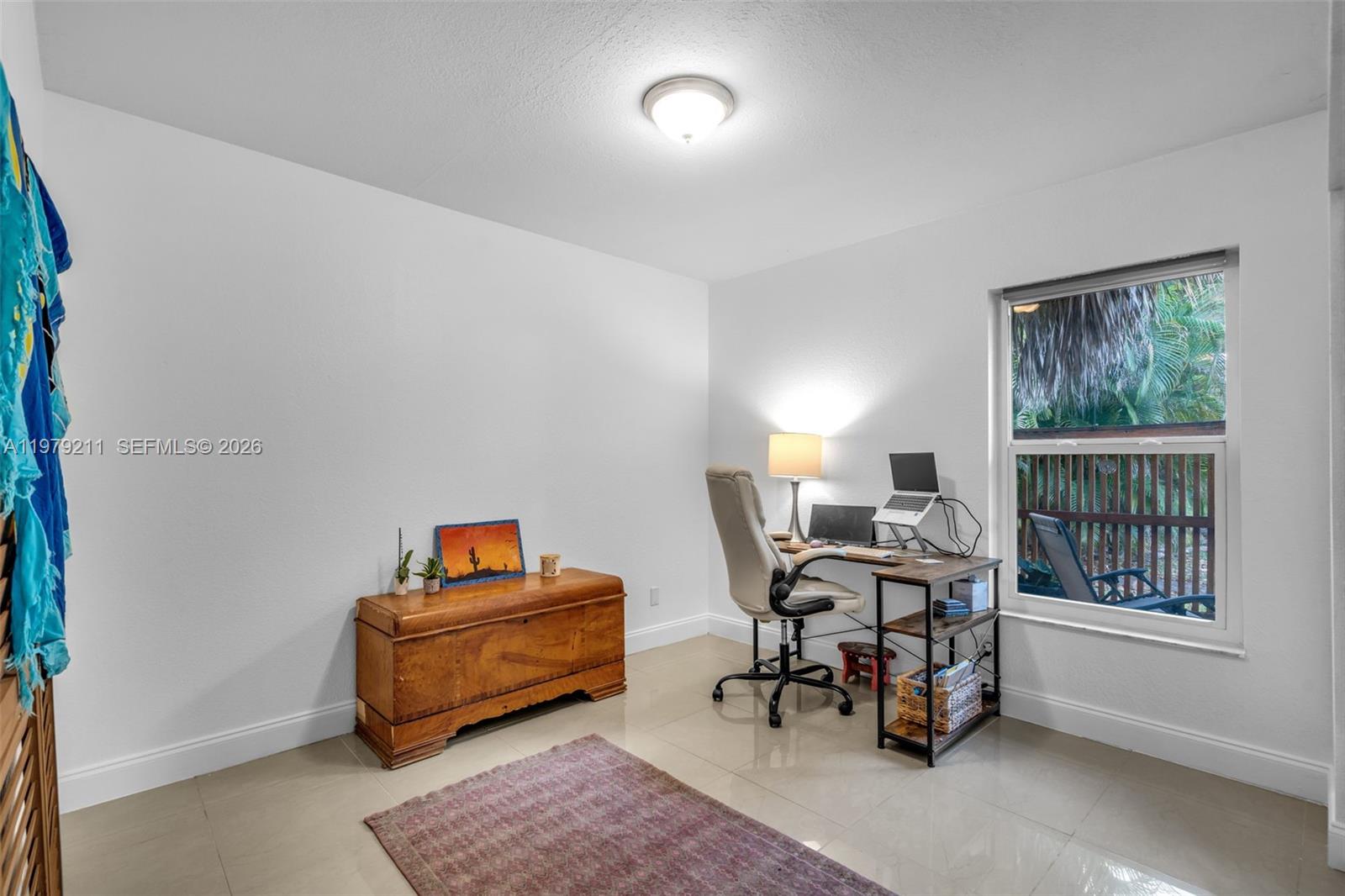 HOLLYWOOD GARDENS - Residential