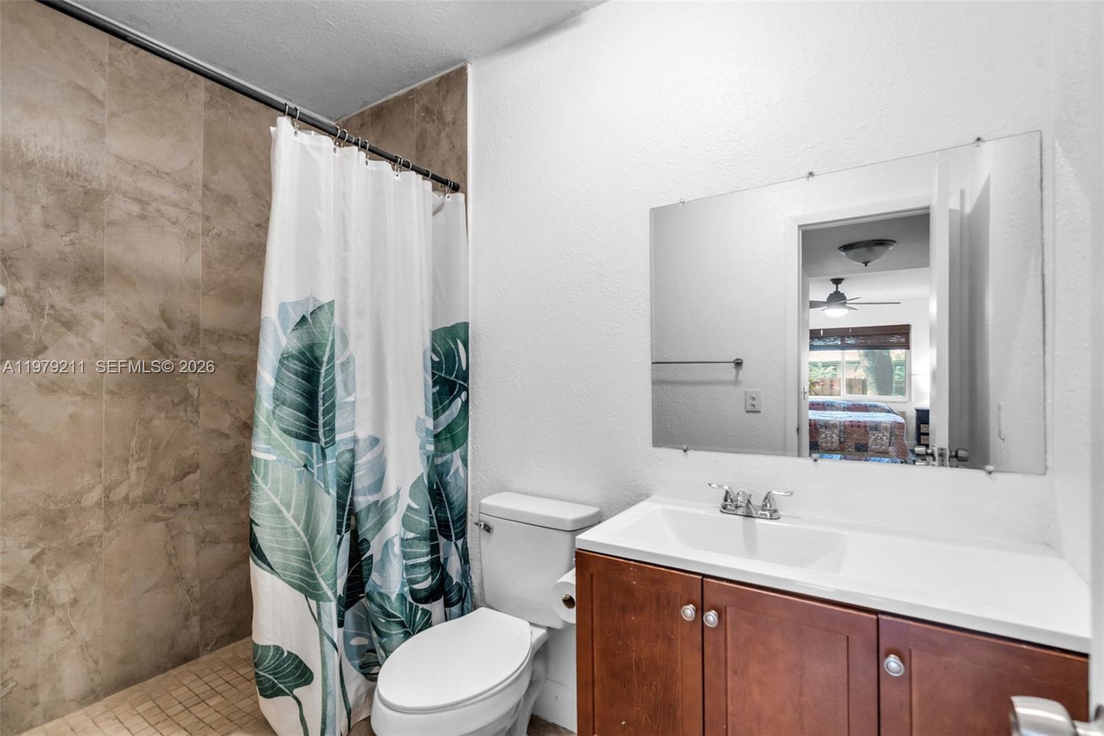 HOLLYWOOD GARDENS - Residential