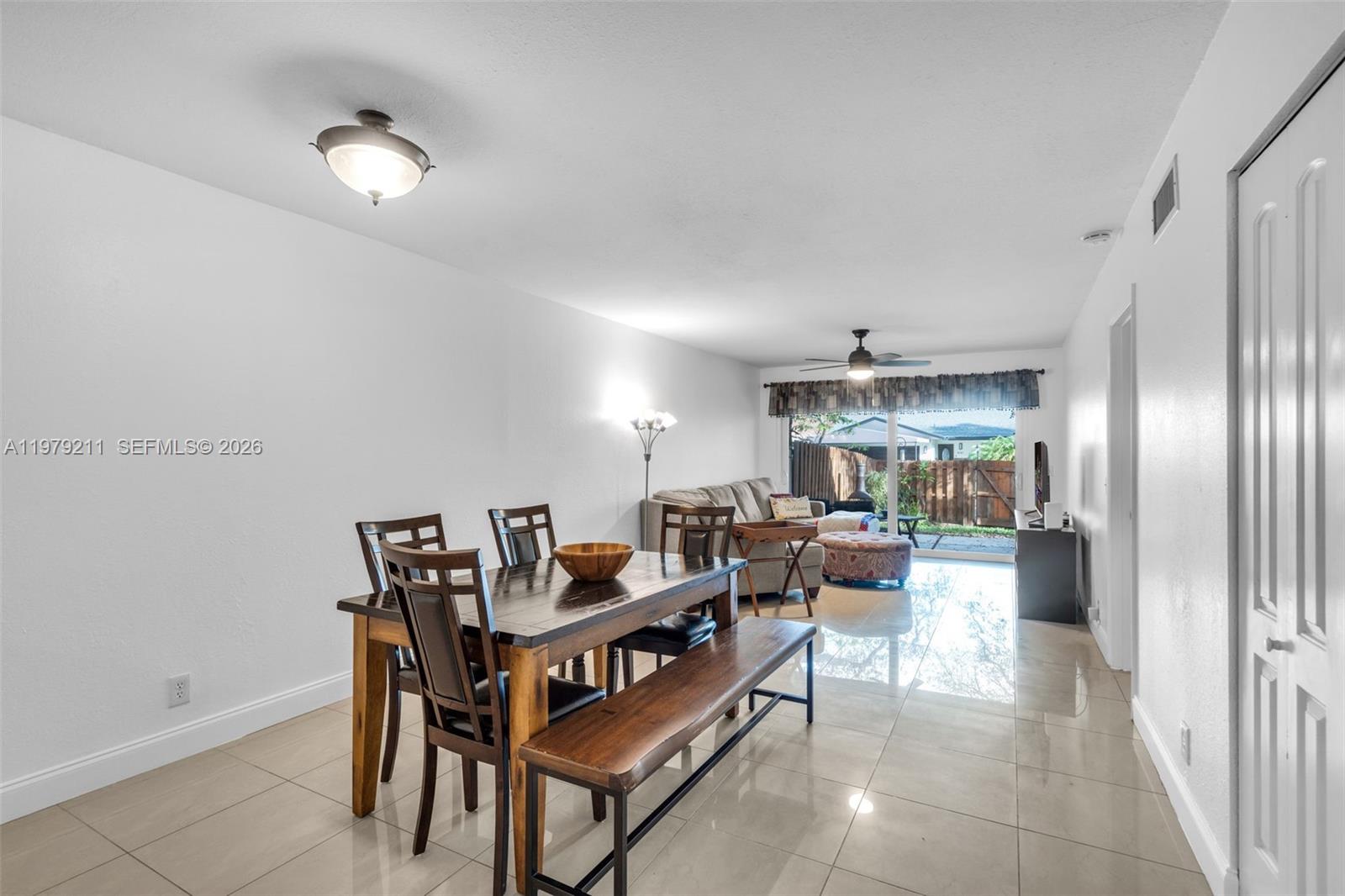 HOLLYWOOD GARDENS - Residential