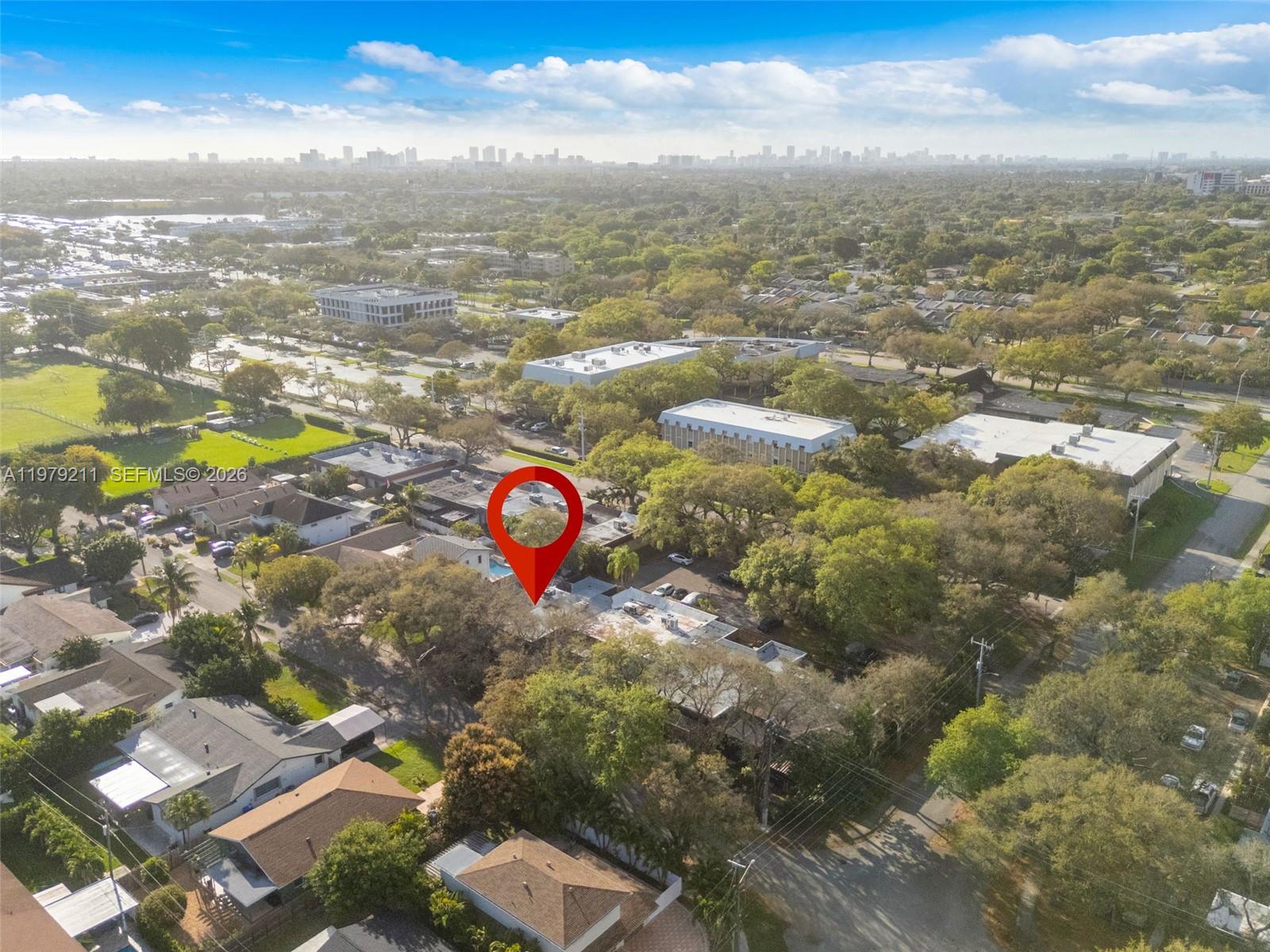 HOLLYWOOD GARDENS - Residential