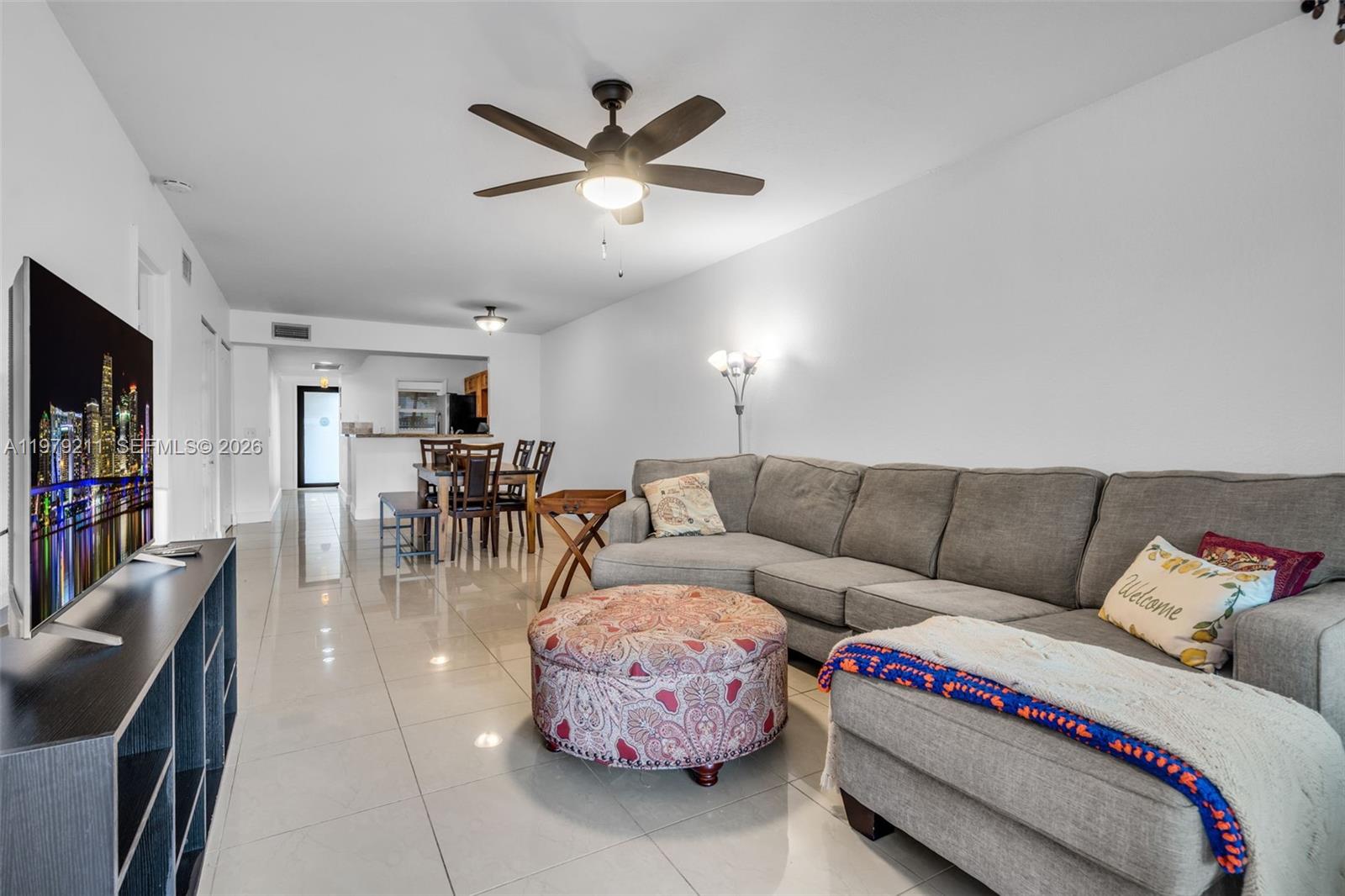 HOLLYWOOD GARDENS - Residential