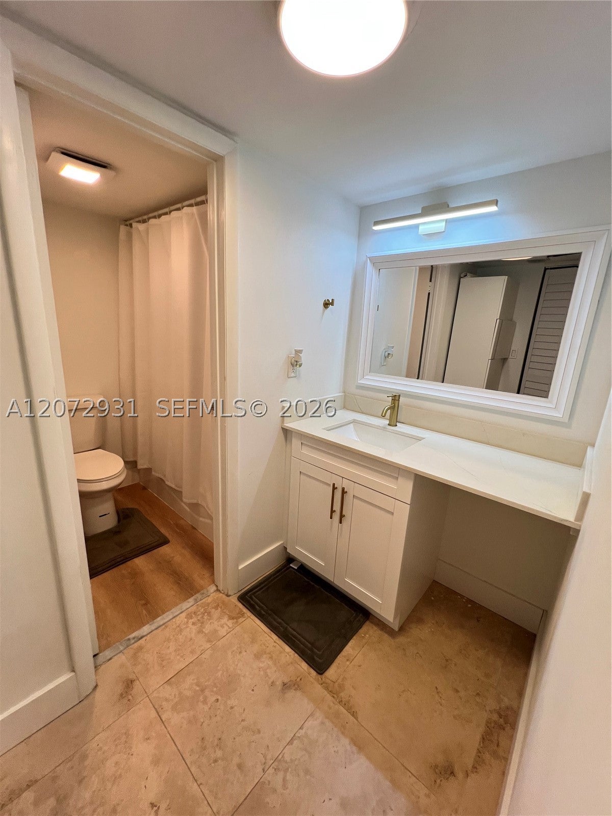 20500 W Country Club Dr 117