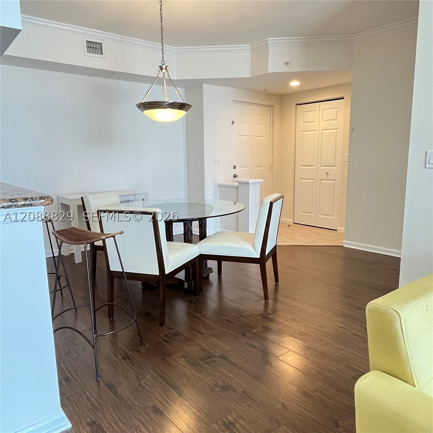 17100 N Bay Rd 1906