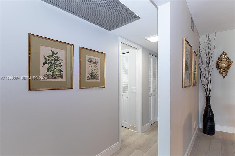 PORTOFINO VILLAGE 2-E CON - Residential