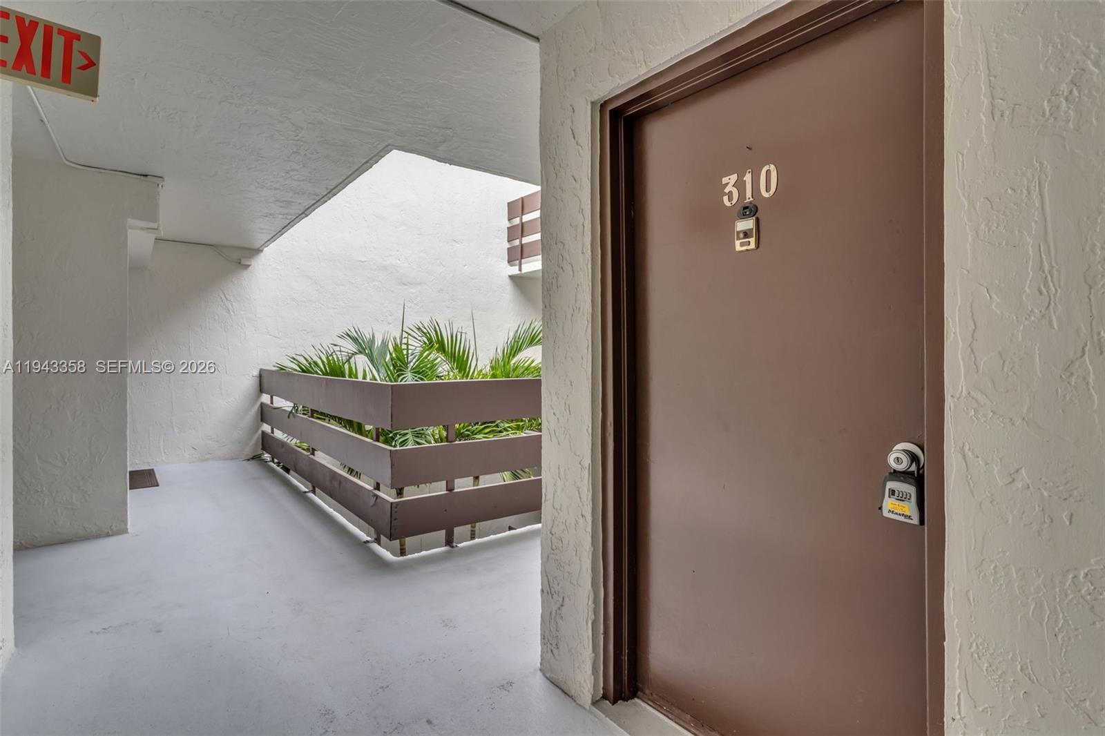 KENLAND POINTE CONDO II - Residential