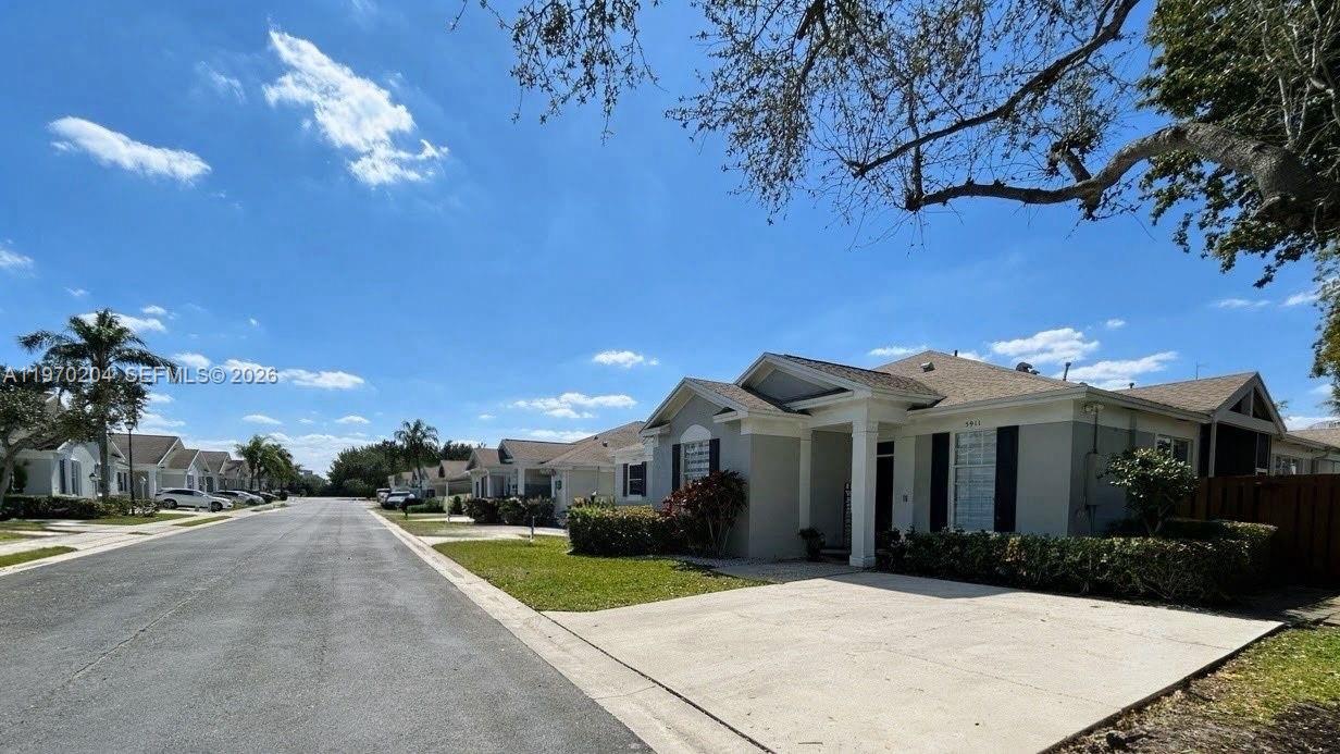 LAND SECTION 8 - Residential