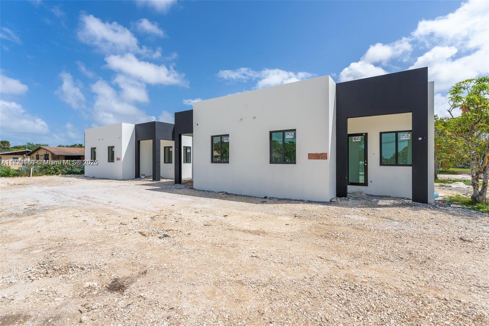 OAK SHIRE HOMES - Residential