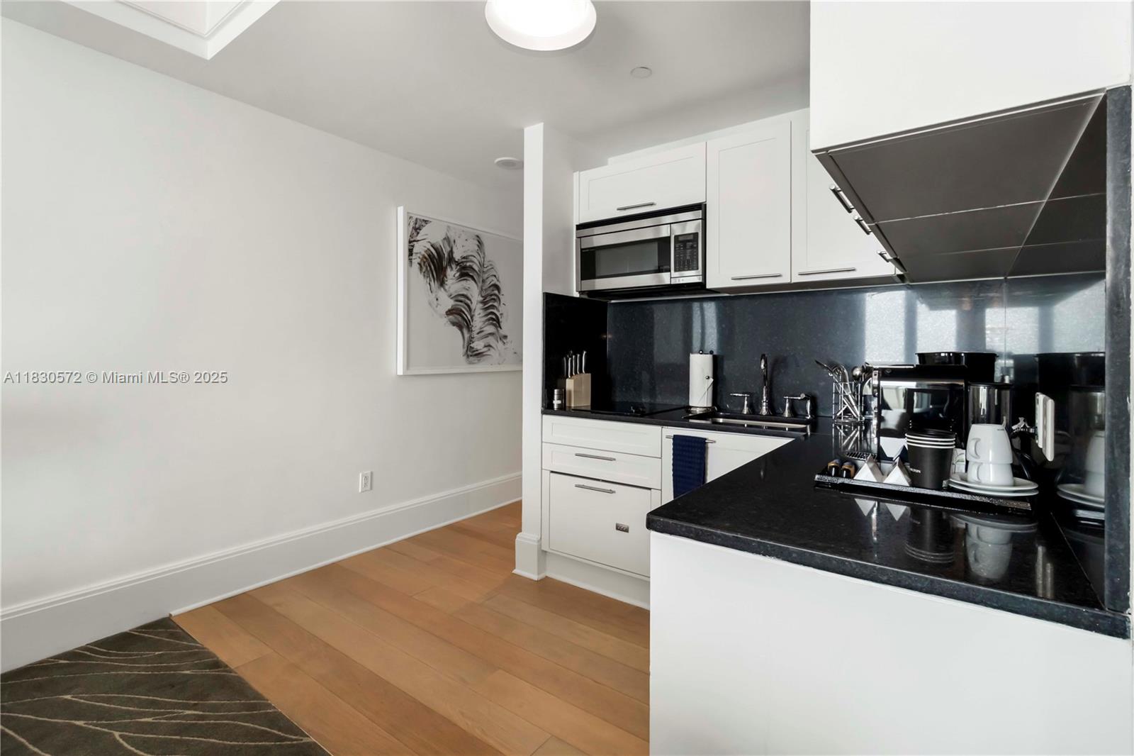 CASTILLO GRAND HOTEL RESI - Residential