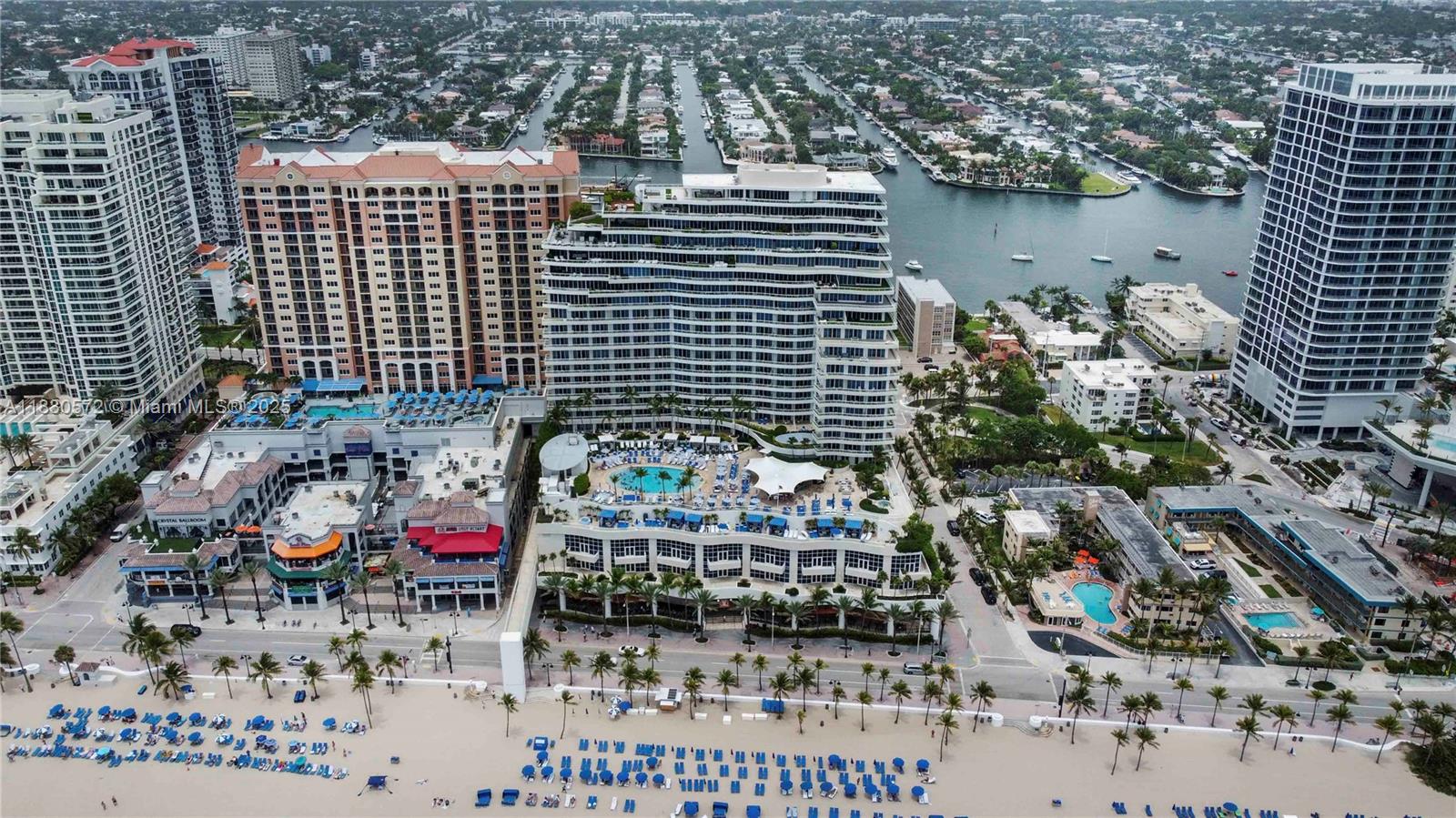 CASTILLO GRAND HOTEL RESI - Residential