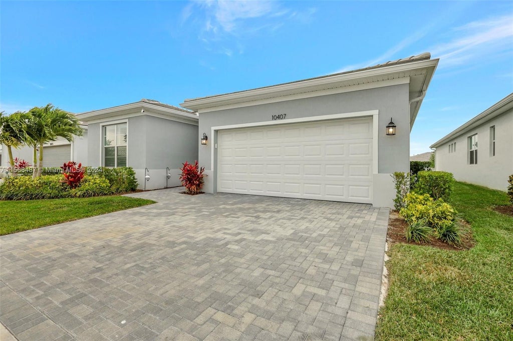 Photo of 10407 SW Aquila Way #0, Port Saint Lucie, FL 34987 (MLS # A11568487)