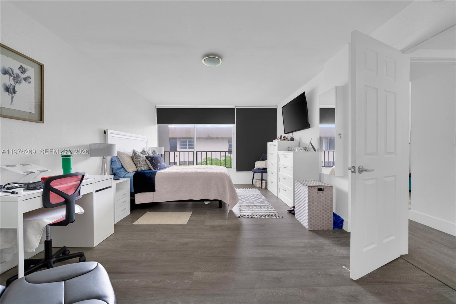 PINEBARK CONDO NO 1 - Residential